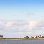 Semesterbostad Stunning In Ostseeresort With Sauna *